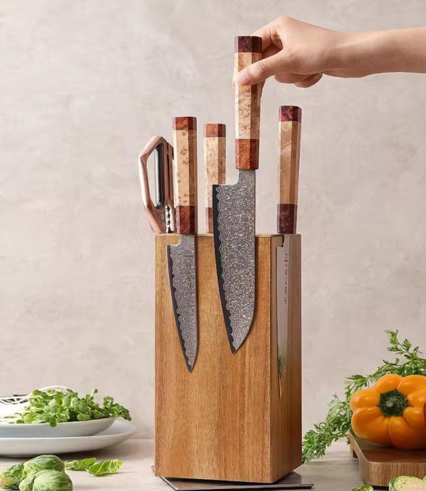 Rotating Knife Block